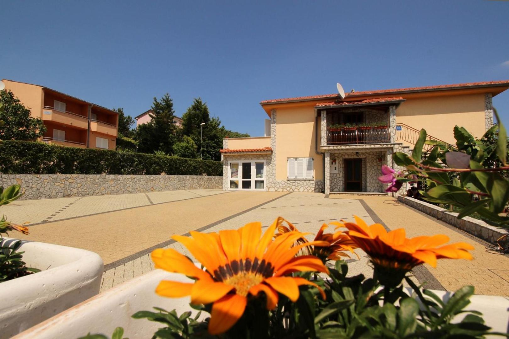 Apartments Nevenka K. Cizici Luaran gambar